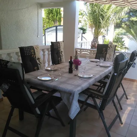 De La Paz Habitación en casa particular La Nucía